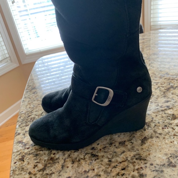 Ugg wedge boots - Picture 4 of 7